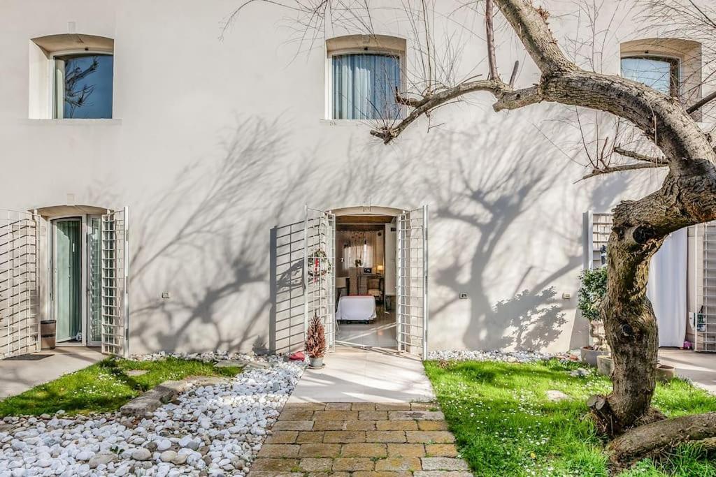 Three Floors Home Венеция Экстерьер фото